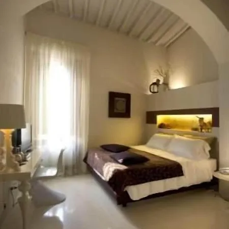 Palazzo Bontadosi & 4* Montefalco