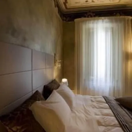 מלון Palazzo Bontadosi &
