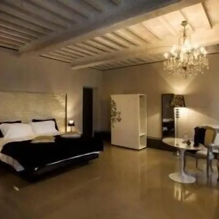 Palazzo Bontadosi & 4* Montefalco