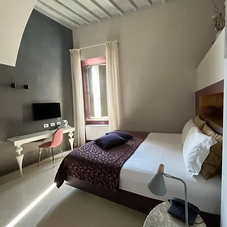 Palazzo Bontadosi & Ξενοδοχείο