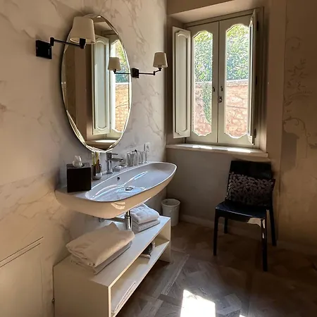 Hotel Palazzo Bontadosi & 4*