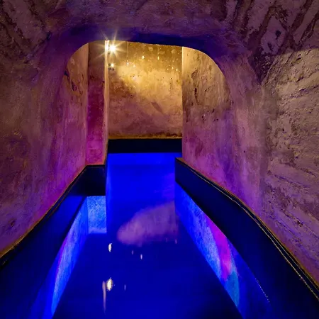 Palazzo Bontadosi & 4* 몬테팔코