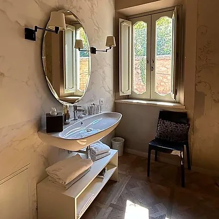 Palazzo Bontadosi & 4*