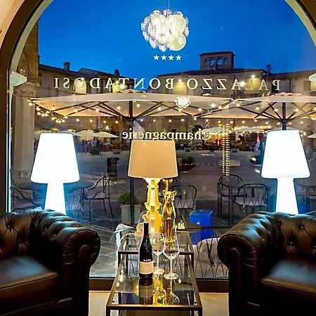 호텔 Palazzo Bontadosi & 4*