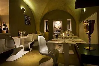 Palazzo Bontadosi & 4* מונטפאלקו