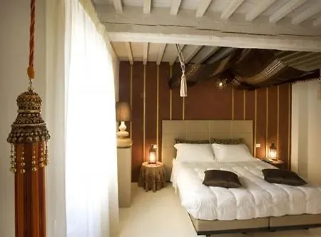 Palazzo Bontadosi & מלון 4*