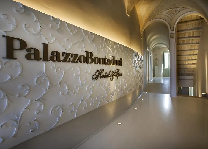 Hotel Palazzo Bontadosi & 4*