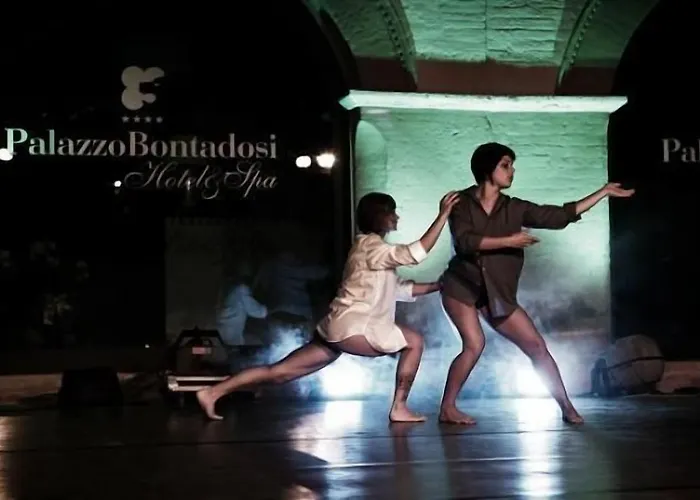 Palazzo Bontadosi & Hotel